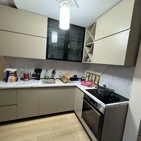 Brisida Tafili Apartament *